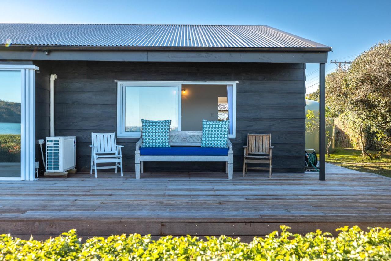 Driftwood Beach House With Spa Pool - Absolute Beachfront! Blackpool ภายนอก รูปภาพ